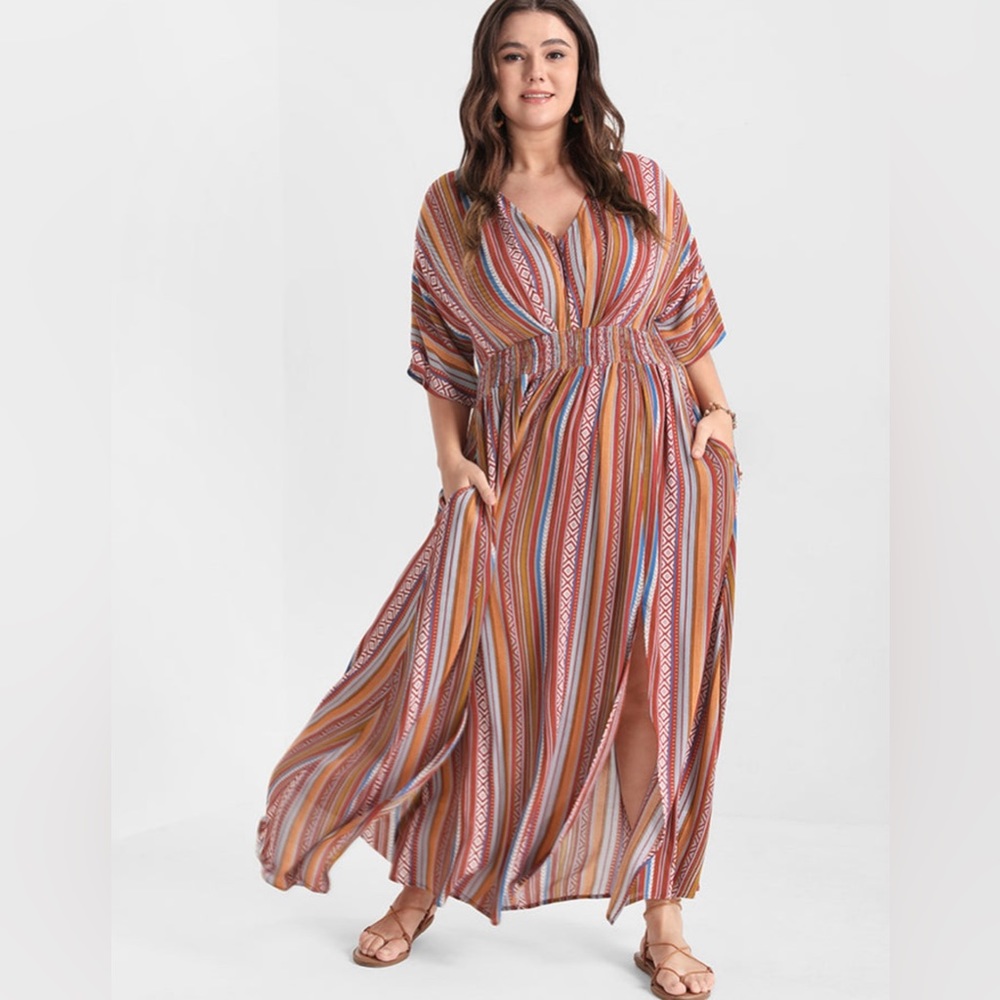 Maxi Dress NEVER worn! With POCKETS!!